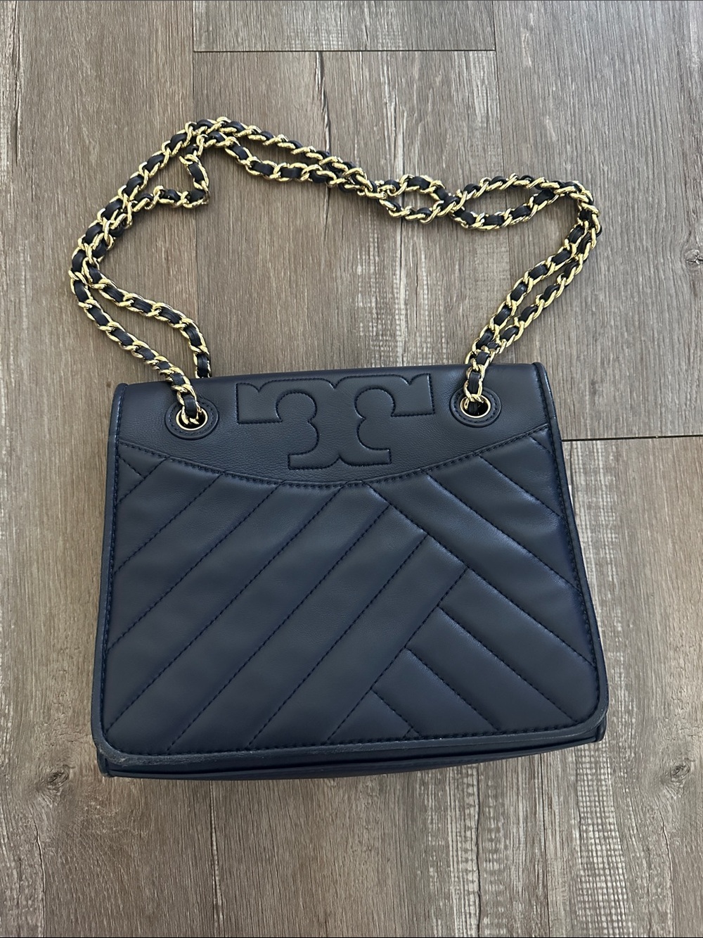 Tory Burch Navy Quilted Leather Shoulder Bag with Gold Chain Strap